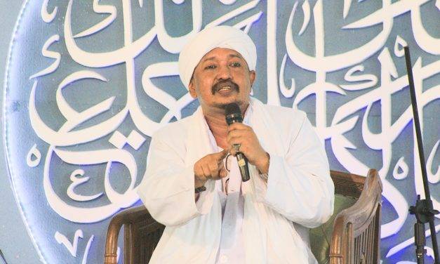 Tausiah Habib Mustafa Al-Idrus: Beratnya Tugas Ulama di Zaman Sekarang