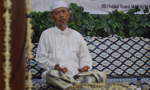 Syaikhina KH. Abdullah Munif Marzuqi MZ: Jalan Sunyi Sang Sufi